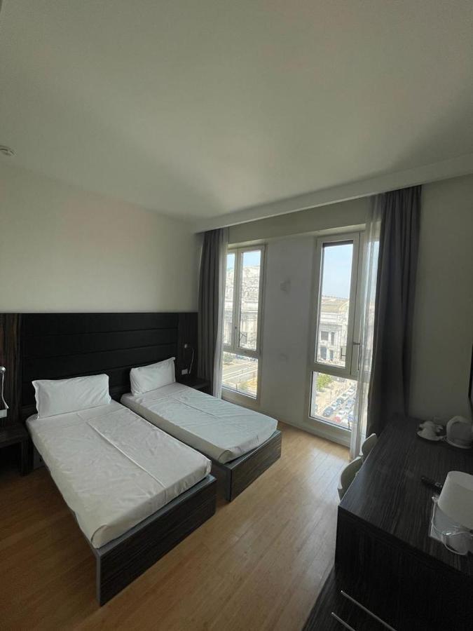 Ih Hotels Milano Centrale Guest House Ngoại thất bức ảnh